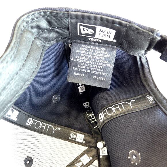 New York Yankees New Era 9Forty Kids Youth Navy Adjustable Baseball Cap Hat - Picture 8 of 9